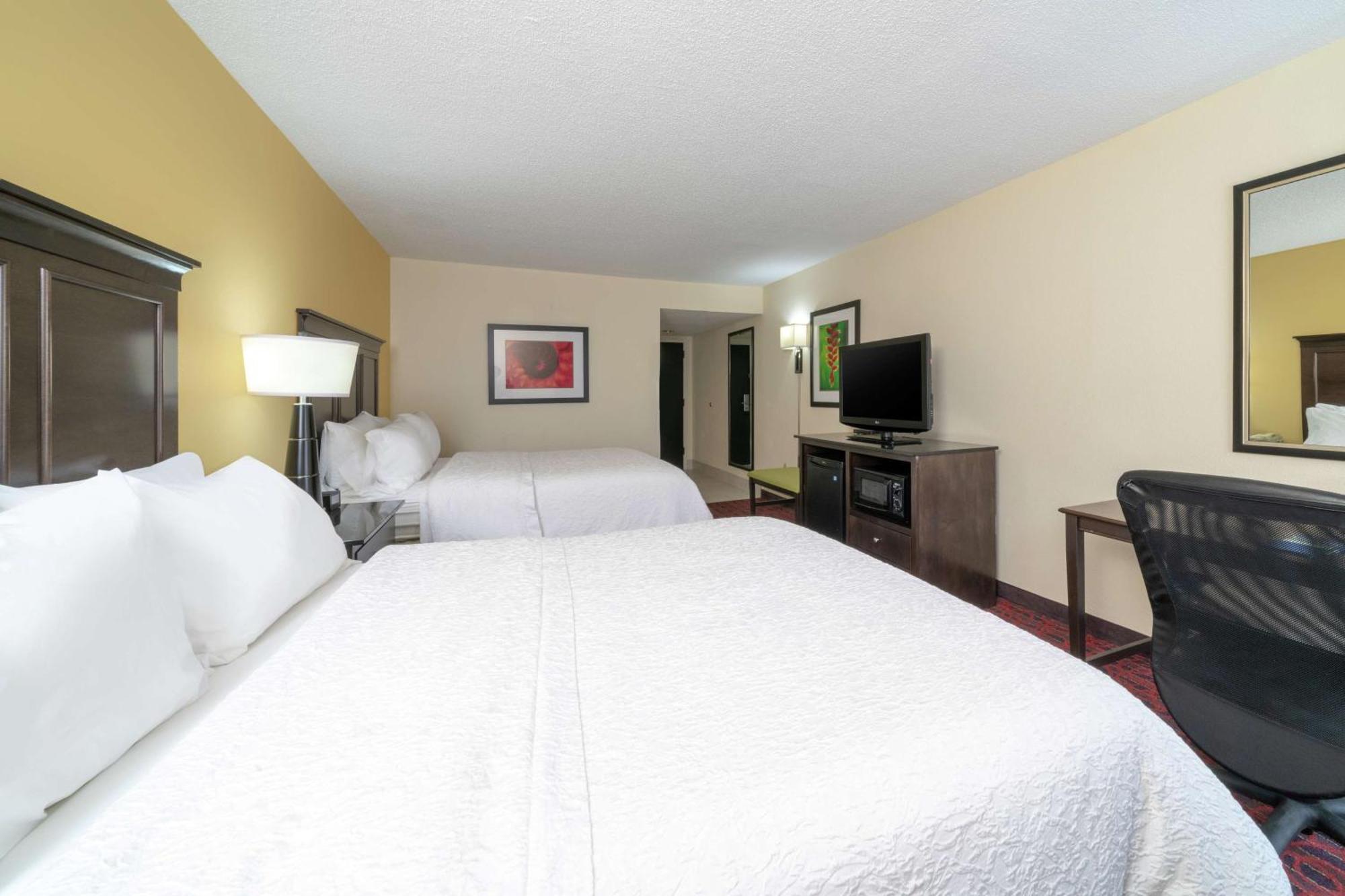 Hampton Inn Hopewell Fort Gregg-Adams Экстерьер фото
