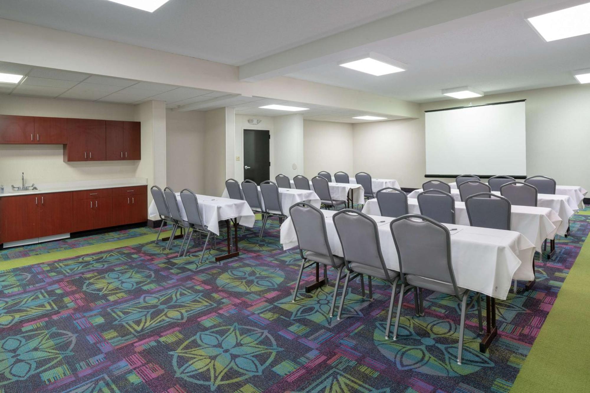 Hampton Inn Hopewell Fort Gregg-Adams Экстерьер фото