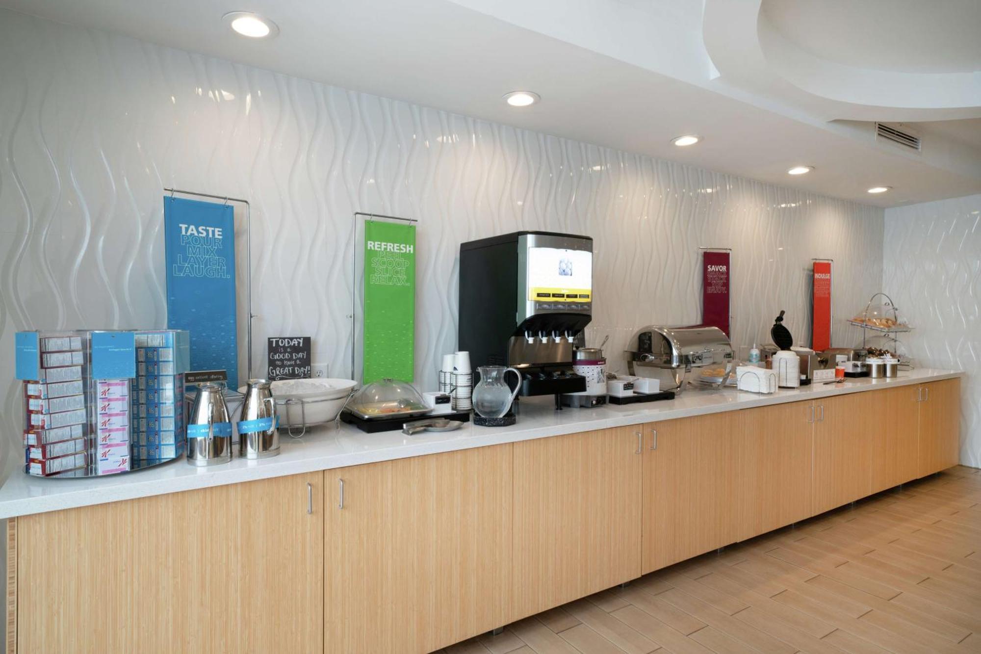 Hampton Inn Hopewell Fort Gregg-Adams Экстерьер фото