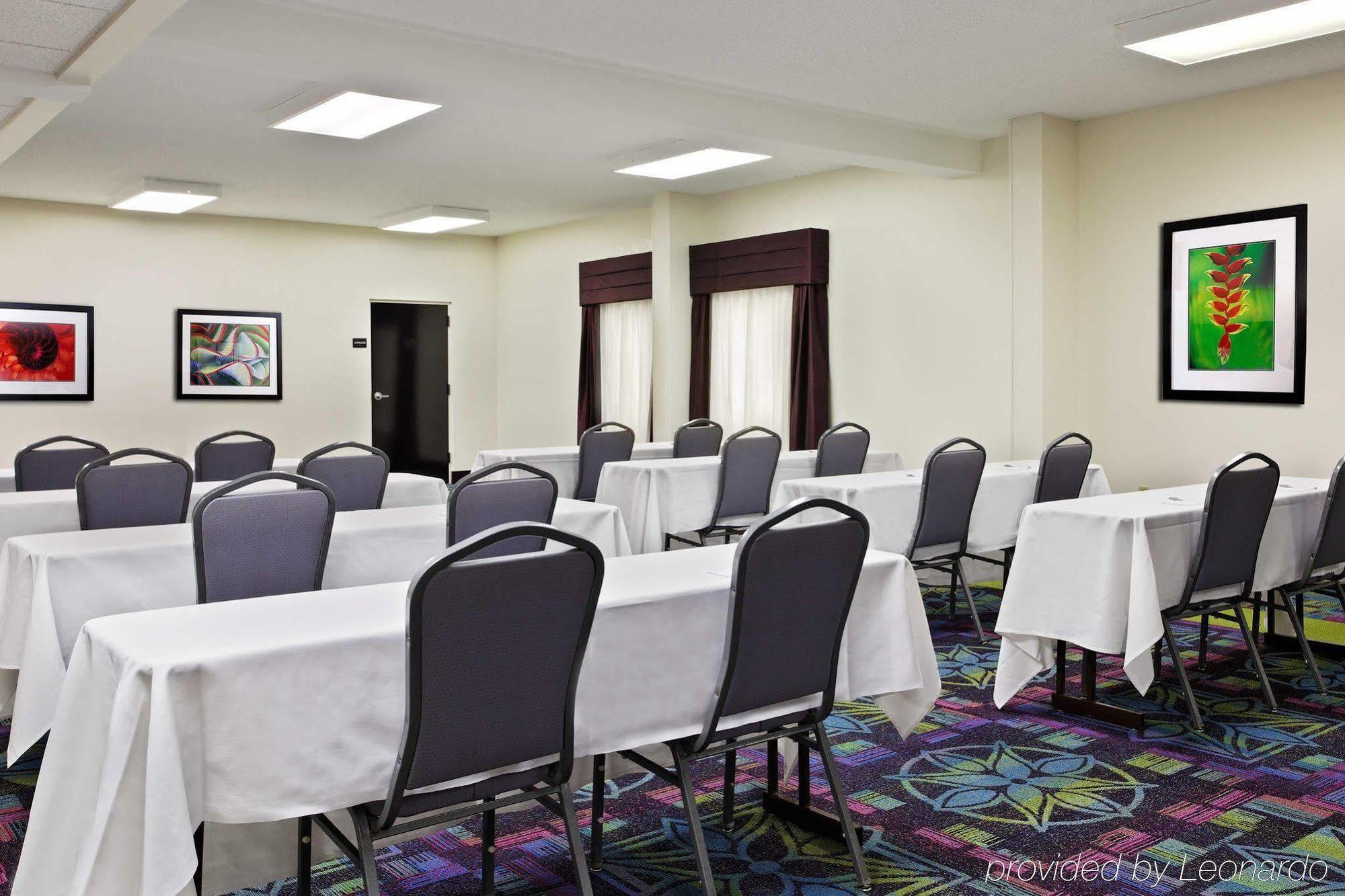 Hampton Inn Hopewell Fort Gregg-Adams Экстерьер фото