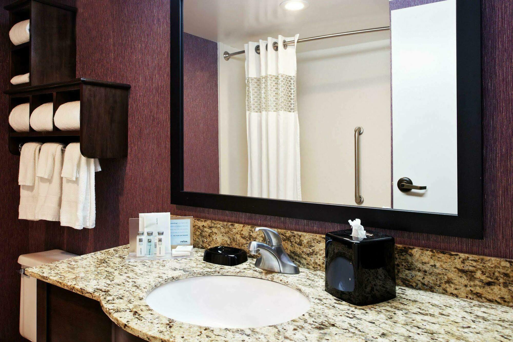 Hampton Inn Hopewell Fort Gregg-Adams Экстерьер фото