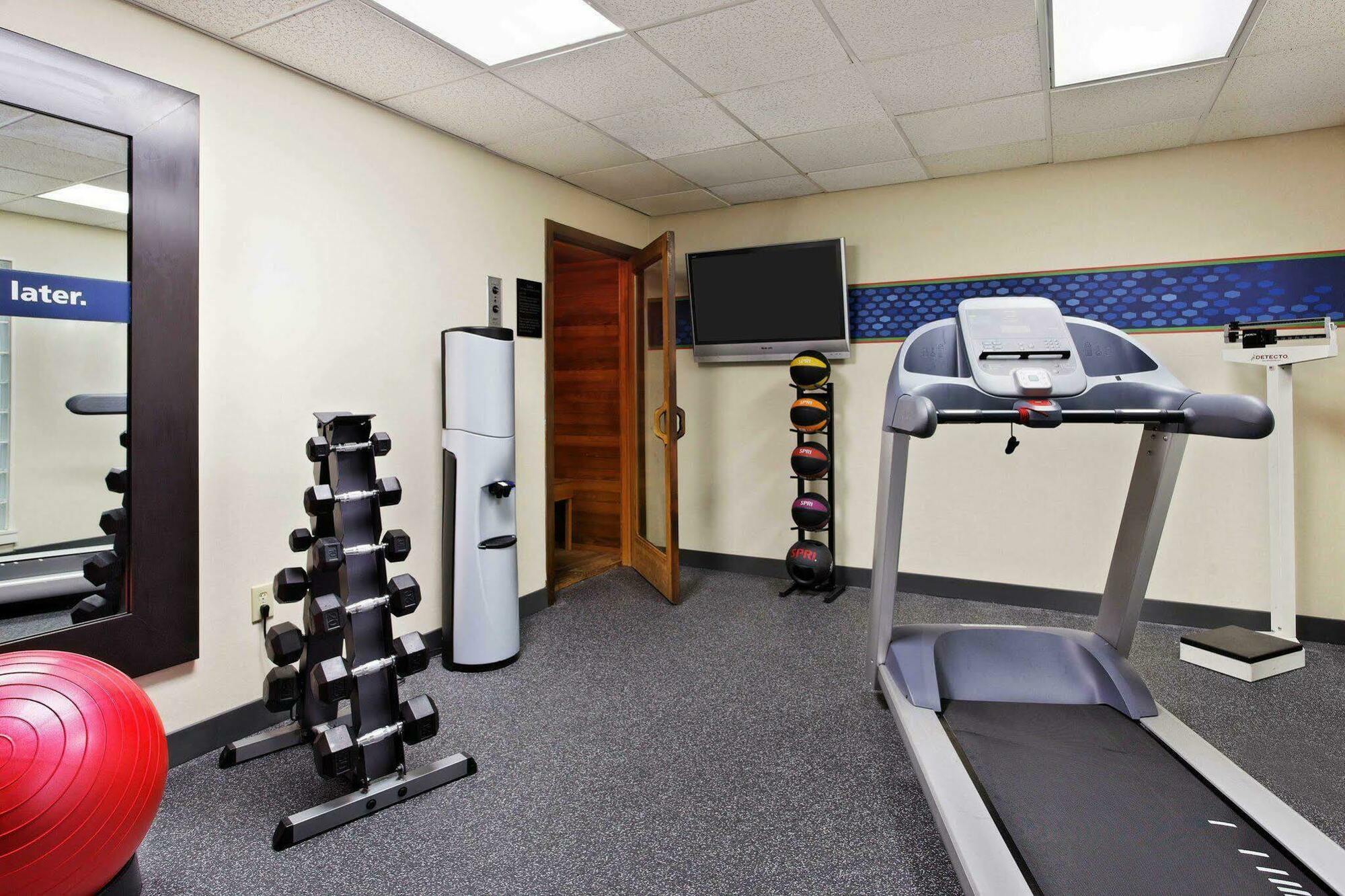 Hampton Inn Hopewell Fort Gregg-Adams Экстерьер фото